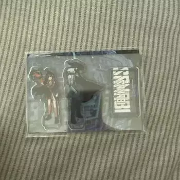 Бонусная акриловая подставка Sannabi, запечатанная