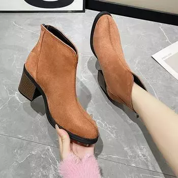 Ботинки женские 2024 новые осенне-зимние замшевые ботинки Martin ретро с круглым носком толстый каблук молния сзади большой размер короткие ботинки женские 35 чёрный