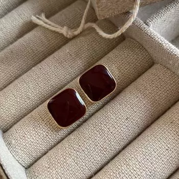 Бордовые квадратные французские серьги-пусеты для, темпераментные женские серьги-пусеты, серьги с серебряной иглой