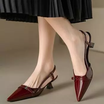 Босоножки Baotou женские летние лакированные кожаные туфли на среднем каблуке с острым носком французского темперамента на маленьких высоких каблуках пустые одинарные туфли 35 бордовый