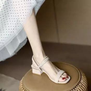 Босоножки на грубом каблуке женские летние 2024 новые универсальные однотонные с жемчугом маленькие свежие средние каблуки в стиле феи модные высокие каблуки 34 чёрный