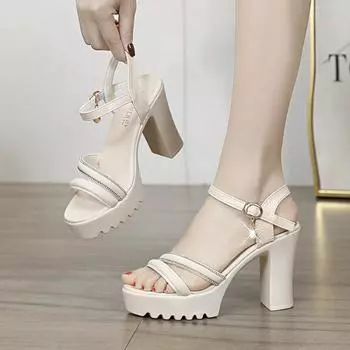 Босоножки на платформе женские 2024 новые летние водонепроницаемые туфли на высоком каблуке женские туфли из мягкой кожи mother word с рыбьим ртом на высоком каблуке 35