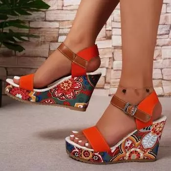 Босоножки на танкетке женские туфли на высоком каблуке принт случайные туфли на платформе новые летние модные туфли-лодочки прогулочное платье 36