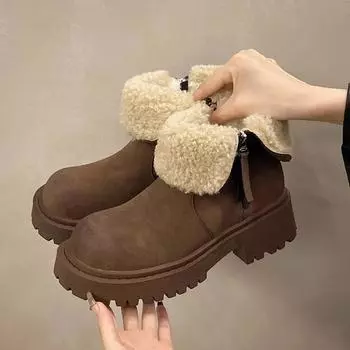 Ботильоны на меху женские замшевые хлопковые туфли челси на платформе каблуки плюшевые теплые 2024 тренд зима массивные готические повседневные ботинки женские 35 верблюд