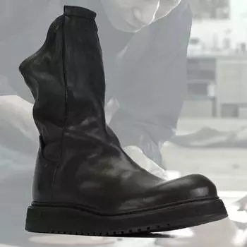 Ботинки для мужчин Зимние плюшевые британские высокие туфли Модные ботинки Корейская мода Ретро повседневная мужская кожаная обувь Ботинки среднего берца 38 чёрный