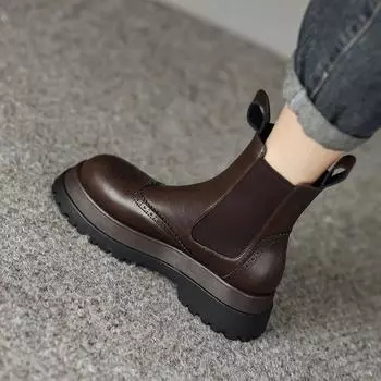 Ботинки женские модные и удобные винтажные резные короткие ботинки челси женские осенние ботинки-сигареты с толстой подошвой и баской 35 коричневый