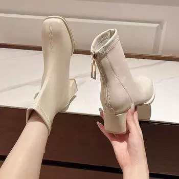 Ботинки женские нескользящие на открытом воздухе однотонные 2024 новые осенне-зимние женские ботильоны кожаные износостойкие ботинки 35