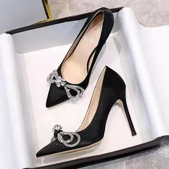 Bow high heels women s autumn 2025 sexy and beautiful pointed head shallow mouth rhinestone thin heel celebrity fashion shoes 34