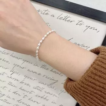 Браслет из бисера с пресноводным жемчугом 2024 года — простой, универсальный, французский шик