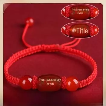 Браслет из красной нити с гравированными бусинами для вступительного экзамена в старшую школу: Агатовый дизайн для успеха.