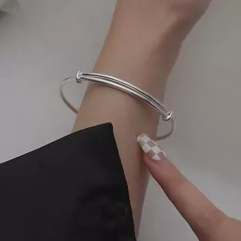 Браслет из стерлингового серебра для молодых женщин. Простой браслет-кольцо, модный и роскошный, маленький и популярный. Стерлинговое серебро S925, простой базовый стиль. Adjustable size