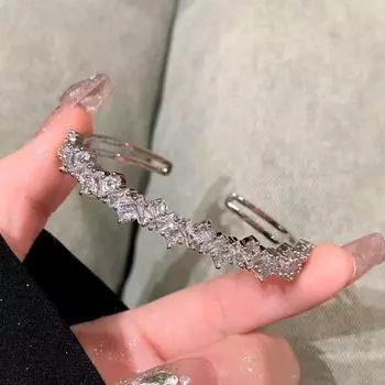 Браслет из сверкающего бриллианта и циркона: Высококачественный нестандартный дизайн с изысканным открытым ощущением Irregular zircon bracelet