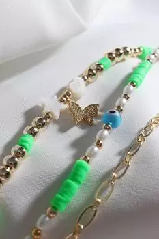 Браслет из трех частей зеленого цвета Fimo из бисера с подвесками-бабочками