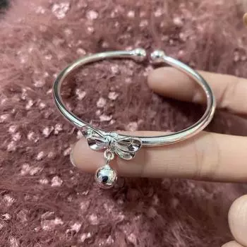 Браслет-колокольчик с бантом, женский, летний, простой, легкий, роскошный, нишевый дизайн, браслет с бабочкой, регулируемый, ювелирные изделия