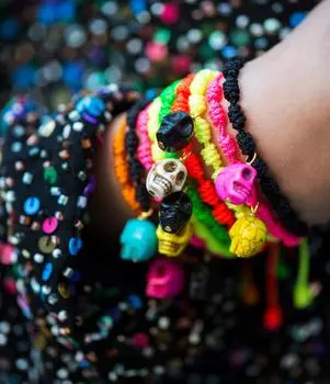 Браслет Lucky Skull Браслет с денарием и нитью, распятие и сглаз rosa