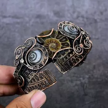 Браслет-манжета из натурального аммонита, лунного камня, медной проволоки, регулируемый C1B41