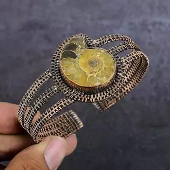 Браслет-манжета из натурального аммонита, окаменелого драгоценного камня, медной проволоки, регулируемый t7W88