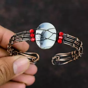 Браслет-манжета из опала с дендритом, красные коралловые бусины, браслет из медной проволоки, ювелирные изделия, регулируемый браслет, браслет-манжета из драгоценных камней