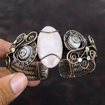 Браслет-манжета из розового кварца, браслет из медной проволоки, браслет из лунного камня, регулируемая манжета, медный ювелирный подарок для нее, браслет из драгоценных камней ручной работы