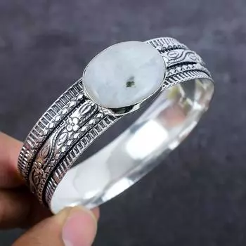 Браслет-манжета из серебра 925 пробы с натуральным радужным лунным камнем 7 o6A84