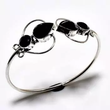 Браслет-манжета ручной работы с черной шпинелью и драгоценным камнем 925 пробы с серебряным покрытием