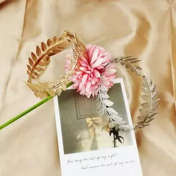 Браслет на руки, тонкая работа, минималистичный, регулируемый, стильный, длительный срок службы, Рождественский подарок, римский сплав золотистый