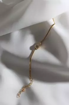 Браслет с крыльями ангела золотого цвета из циркона