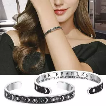 Браслет-унисекс Bravery Bangle Sun Moon Star Emboss Fearless English Decoration Enhance Adjustable Armor Jewelry Couple Bracelet
