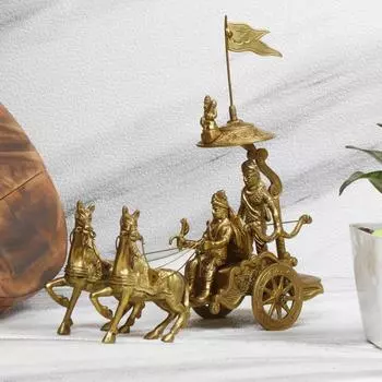 Brass Chariot with Lord Krishna, Arjuna and Lord Hanuman |Krishna Arjun Rath Idol|Vastu Idol золотистый