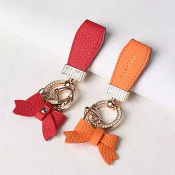 Брелок для ключей кожаный автомобильный брелок матовая пряжка бабочка горный хрусталь брелок маленький подарок blue-silver chain