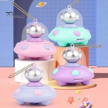 Брелок для ключей «Летающая тарелка» в виде космического корабля с 8 узорами, проекция, вращающиеся милые разноцветные огни, подвесная игрушка со съемной цепочкой для детей и взрослых зелёный