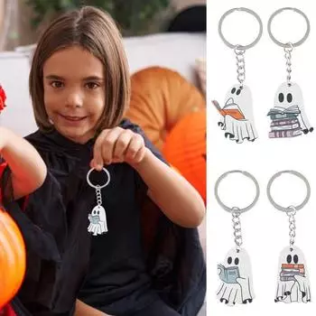 Брелок для ключей «Призрак на Хэллоуин» с изображением мультяшного призрака, держащего книгу, легкий деревянный брелок, украшения на Хэллоуин для женщин D