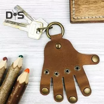 Брелок для ключей с дизайном на палец ручной работы из искусственной кожи, фурнитура высочайшего мастерства, держатель для ключей, аксессуар для ключей 1pc светло-коричневого