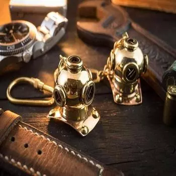 Брелок для ключей в виде шлема для дайвинга из латуни, 2 комплекта