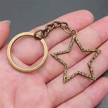 Брелок для ключей «Звезда, Луна, Пентаграмма» для мальчиков, украшения на Новый год, романтические распродажи товаров A35-1pcs-30x27mm