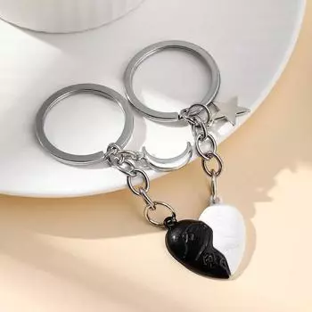 Брелок для пары с половиной сердца на День святого Валентина, брелок для ключей для влюбленных в подарок Black and white