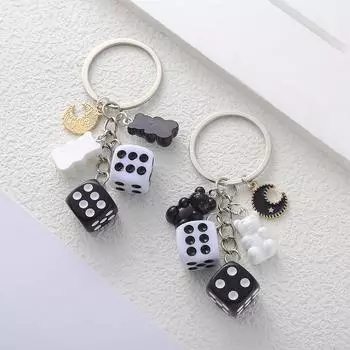 Брелок Lucky Dice Harajuku черный белый медведь полумесяц брелок для женщин мужчин рюкзак кулон ювелирные изделия модные аксессуары подарок OneSize