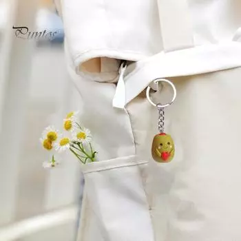 Брелок-подвеска из смолы с маленьким человеком, держащим сердце, брелок-подвеска Express Love, маленький брелок для ключей, подарок на день Святого Валентина 1