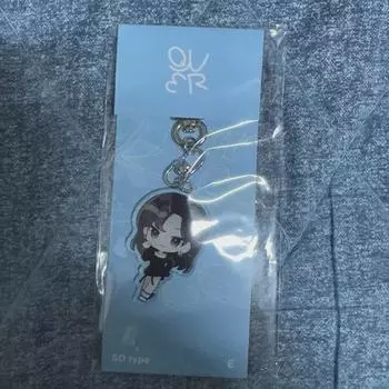 Брелок Qwet Hina