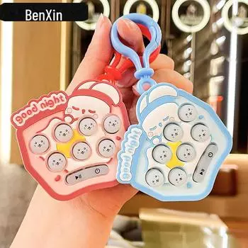 Брелок с изображением мультяшного кролика «Бей крота»: Креативный кулон для автомобиля и модный подарочный шарм для сумки Single OPP bag packaging