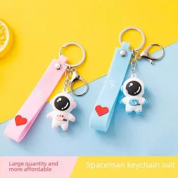 Брелок с мультяшным космонавтом: Милая кукла-космонавт-подвеска для сумок и машин