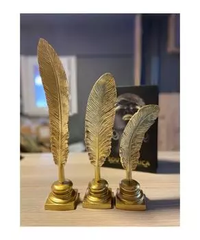 Брелок с тройным пером