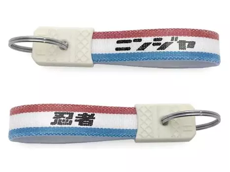 Брелок Showa Retro Ninja ТРИКОЛОРНЫЙ [SPEED ADDICT] (ДЕРЖАТЕЛЬ Ниндзя)