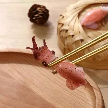 Брелок в виде кальмара с имитацией морепродуктов, забавный креативный брелок для ключей, сумка-подвеска, автомобильный ключ, аксессуары для женщин, девочек, детей, изысканный подарок 6*2*1.1cm