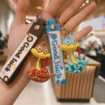 Брелок в виде змеи, подвеска «Год змеи», милый мультяшный зодиакальный талисман в виде змеи, подвесное украшение для рюкзака, подарок для всех возрастов красный