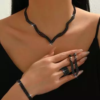 Bridal Jewelry Necklace Earrings Bracelet Ring, Four-Piece Rhinestone Claw Chain Jewelry Set