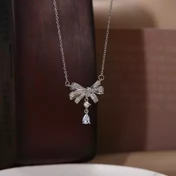 Бриллиантовое ожерелье-бантик для женщин с подвеской в виде капли воды, цепочка на ключицу белый