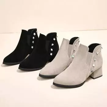 Британские металлические заклепки Flock толстый каблук ботинки челси для женщин дизайнерская мягкая подошва женская повседневная обувь модные ботильоны женские 35