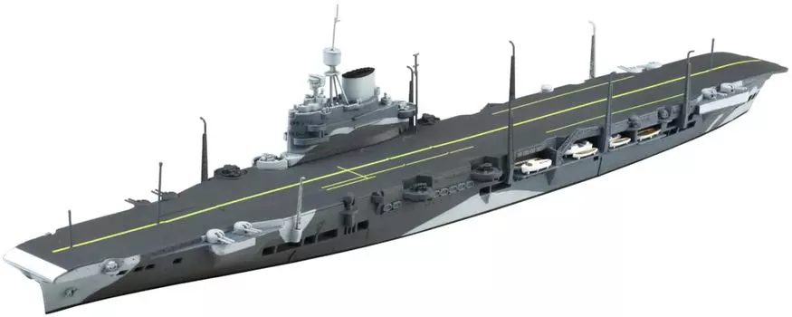 Британский авианосец Aoshima Bunka Kyozaisha Waterline Series Illustrious, пластиковая модель 1/700 № 718 (Корабль)