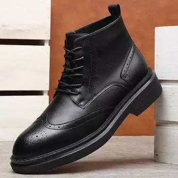 Британский стиль броги мотоциклетные ботинки для мужчин толстая платформа мужская весенняя ретро кожа боковые высокие рабочие туфли 38 чёрный